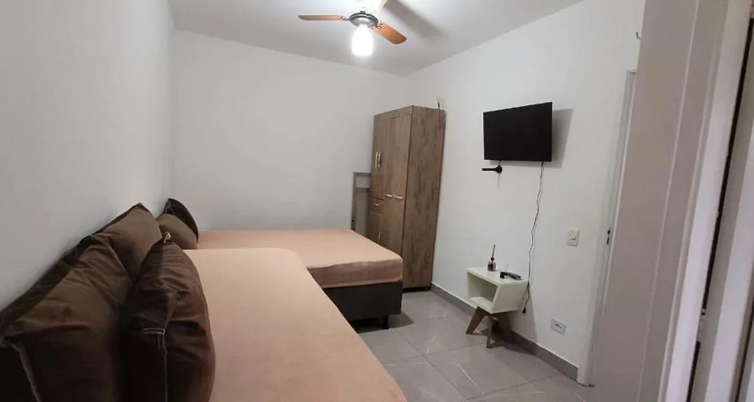Apartamento Encantador na Enseada-1